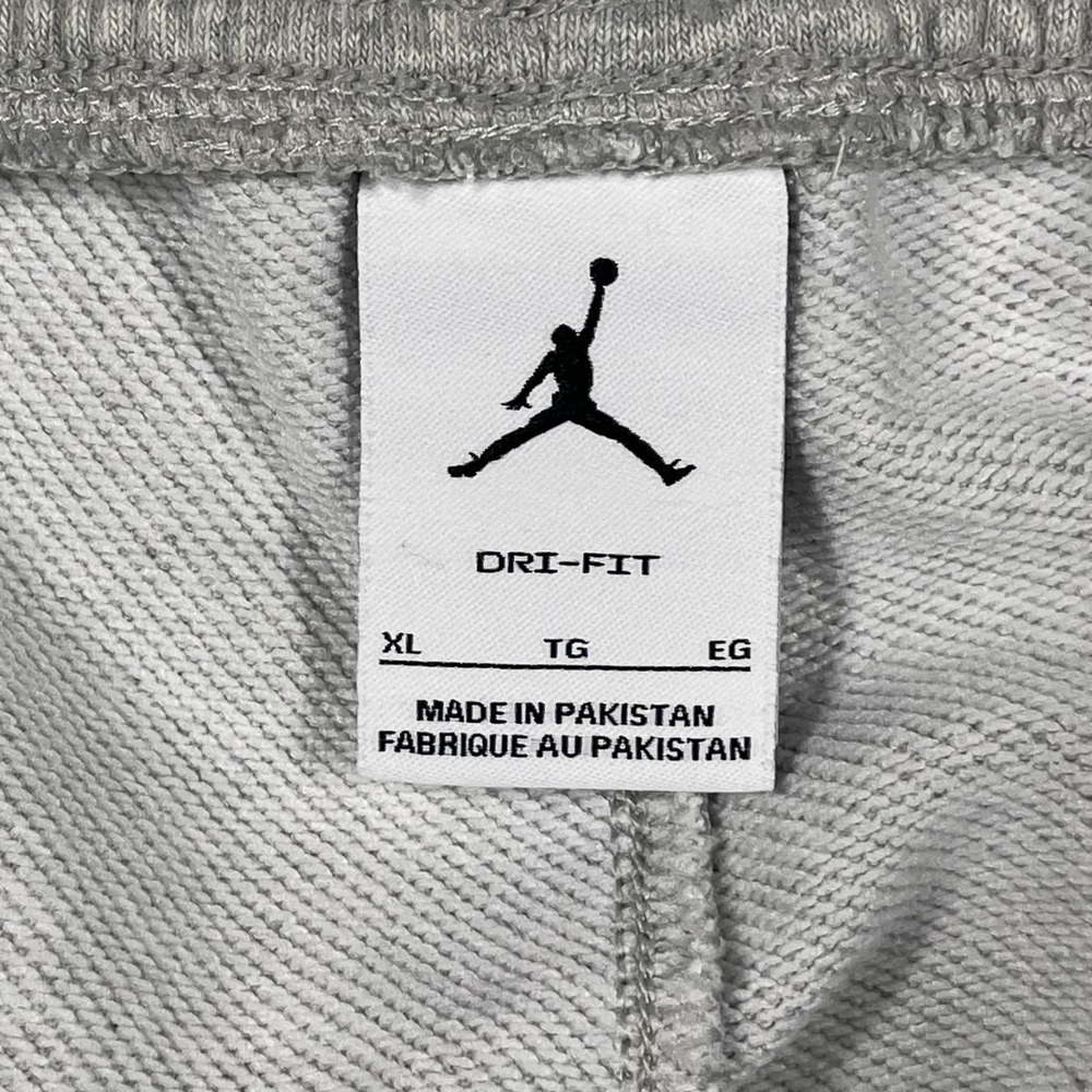 Jordan Dri-FIT Sweatpants Mens XL Gray FV8608-050 Jumpman Joggers Athletic Pants - Picture 3 of 14